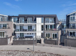 Cosy apartment with sea view